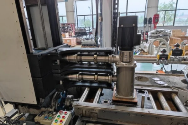 新技术应用：铸造生产线实现自动化